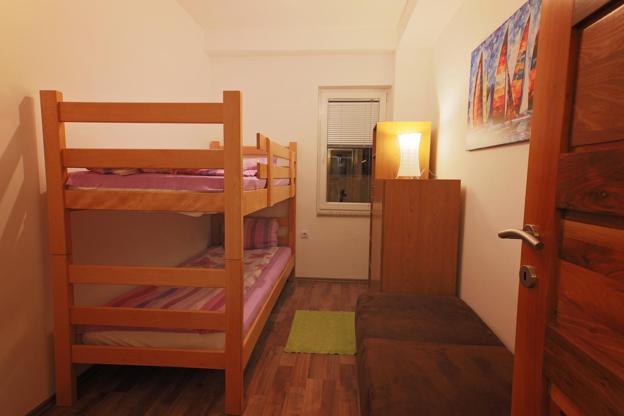 Apartments Elena โอครีด ภายนอก รูปภาพ